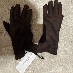 Three pairs of women's NWT gloves